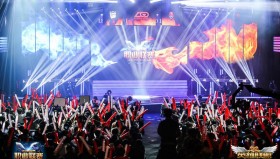 TES逆袭IG，夺世界赛门票，Rookie状态起伏，Jiejie督战艰难